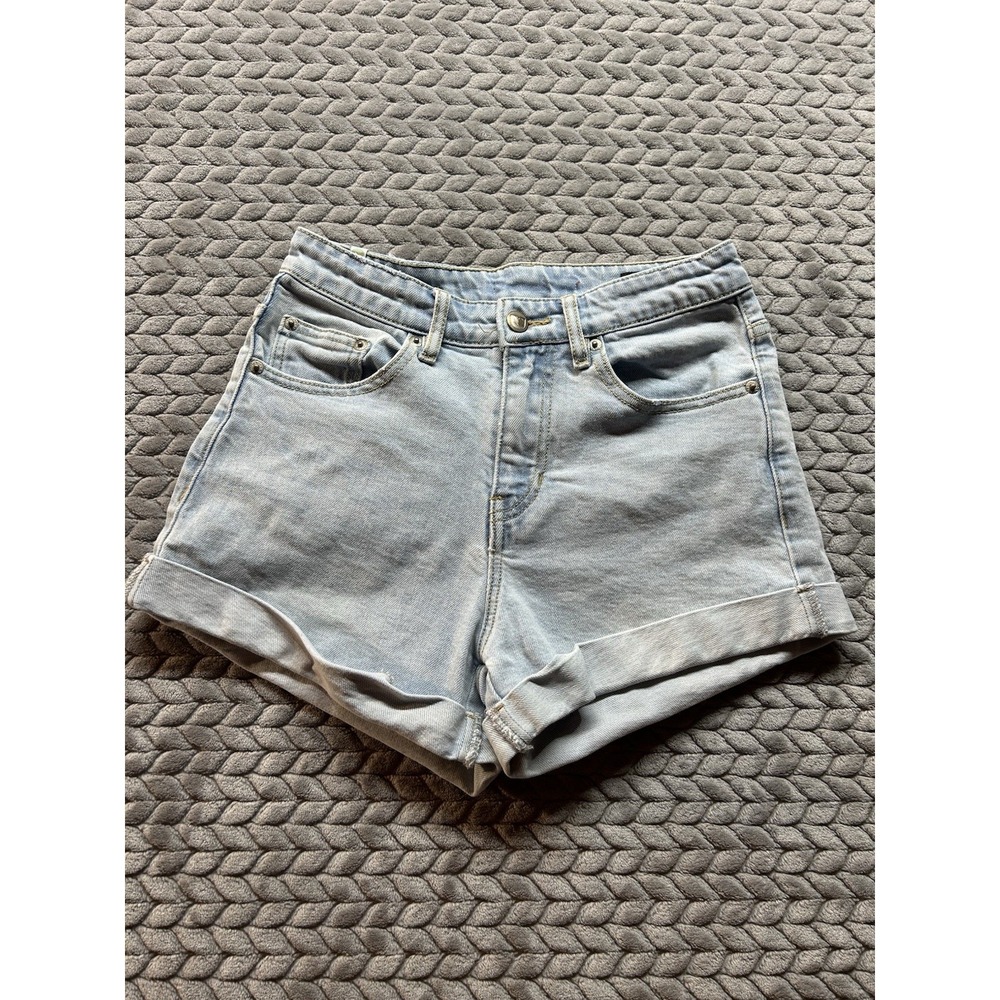 UNIONBAY Avril Denim Mom Shorts Women's Size 0 24W Light Wash Rolled Hem Cuffed